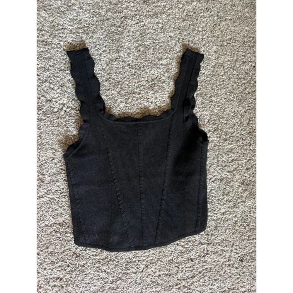 Black Scalloped Strap Ribbed Tank